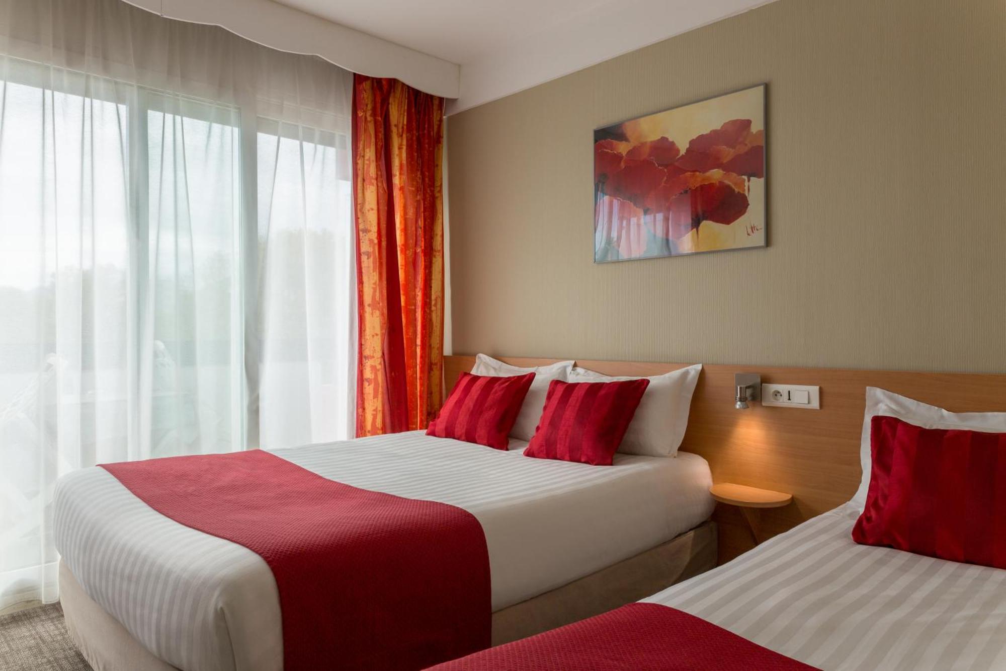 The Originals City, Hotel Villancourt, Grenoble Sud Le Pont-de-Claix Buitenkant foto