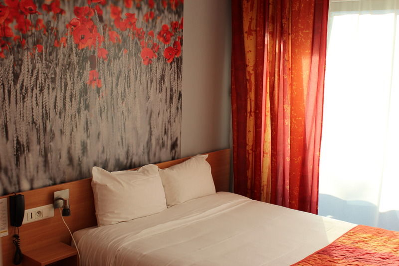 The Originals City, Hotel Villancourt, Grenoble Sud Le Pont-de-Claix Buitenkant foto