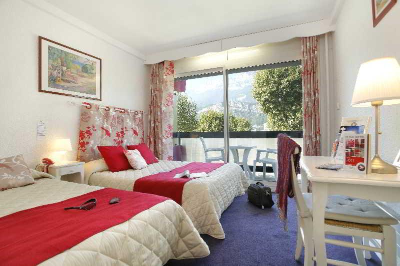 The Originals City, Hotel Villancourt, Grenoble Sud Le Pont-de-Claix Buitenkant foto